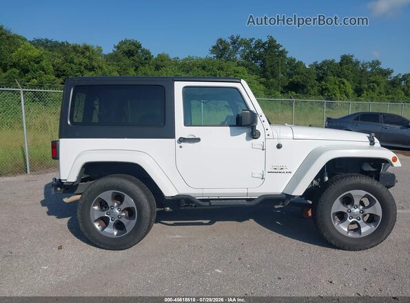 1C4AJWBG2GL128294 2016 JEEP WRANGLER White Vista interior trasera