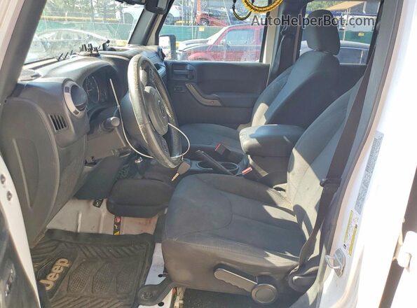1C4BJWDG1GL109897 2016 JEEP WRANGLER White Սալոնի դիմացի տեսք