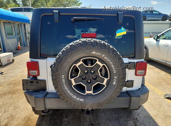 1C4BJWDG1JL886801 2018 JEEP WRANGLER White უკანა ხედი