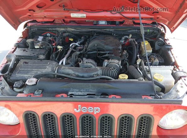 1C4BJWDG2GL125588 2016 JEEP WRANGLER UNLIMITED Red Widok z tyłu