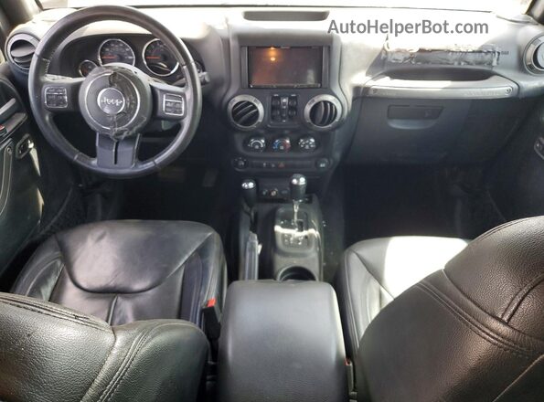 1C4BJWDG2HL629222 2017 JEEP WRANGLER Gray Вид панелі приладів