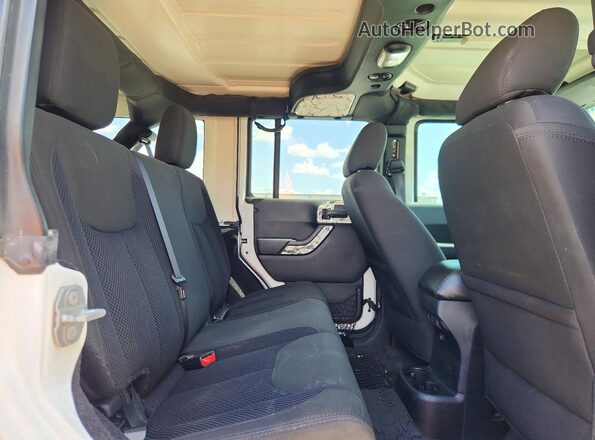 1C4BJWDG2HL656291 2017 JEEP WRANGLER White Սալոնի հետևի տեսք