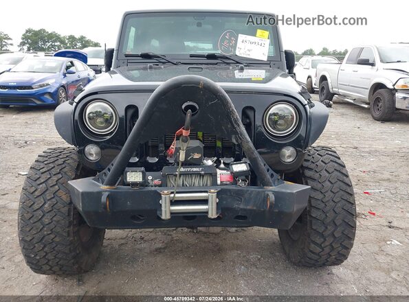 1C4BJWDG3GL132386 2016 JEEP WRANGLER UNLIMITED Black წინა ხედი