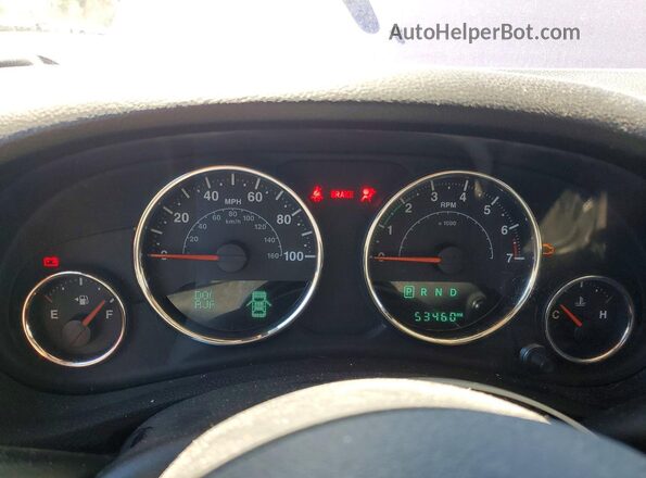 1C4BJWDG3JL829578 2018 JEEP WRANGLER Purple Instrument cluster view