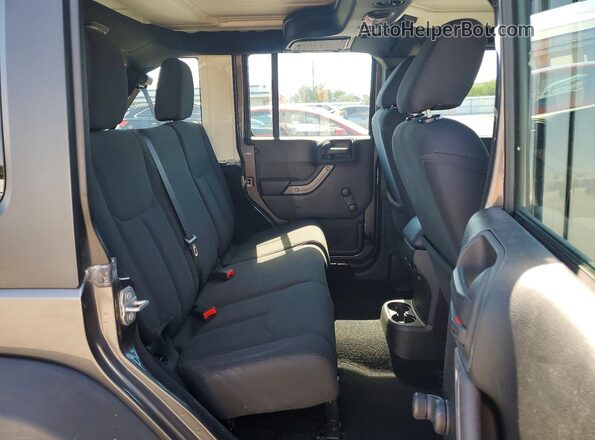 1C4BJWDG4GL324240 2016 JEEP WRANGLER Серый Вид задней части салона