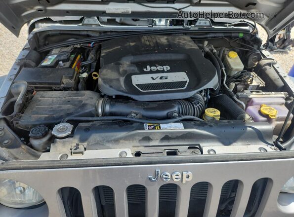 1C4BJWDG4GL327865 2016 JEEP WRANGLER Gray უკანა სალონის ხედი