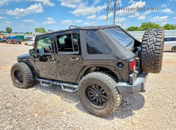 1C4BJWDG4HL580010 2017 JEEP WRANGLER Black Tył lewy