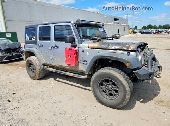 1C4BJWDG4HL580833 2017 JEEP WRANGLER Silver Передня права чверть
