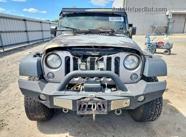 1C4BJWDG4HL580833 2017 JEEP WRANGLER Silver Вид спереду