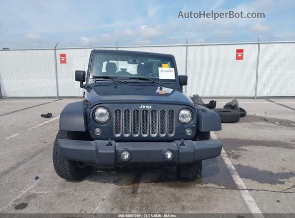 1C4BJWDG4HL621932 2017 JEEP WRANGLER UNLIMITED Серый Вид щитка приборов
