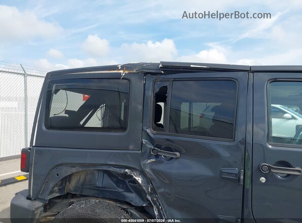 1C4BJWDG4HL621932 2017 JEEP WRANGLER UNLIMITED Серый 