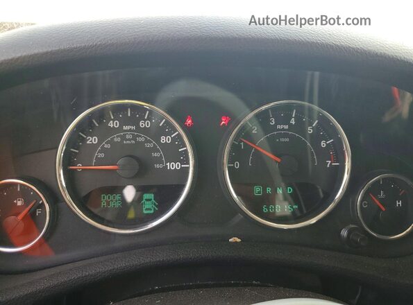 1C4BJWDG4JL868969 2018 JEEP WRANGLER Белый Вид щитка приборов