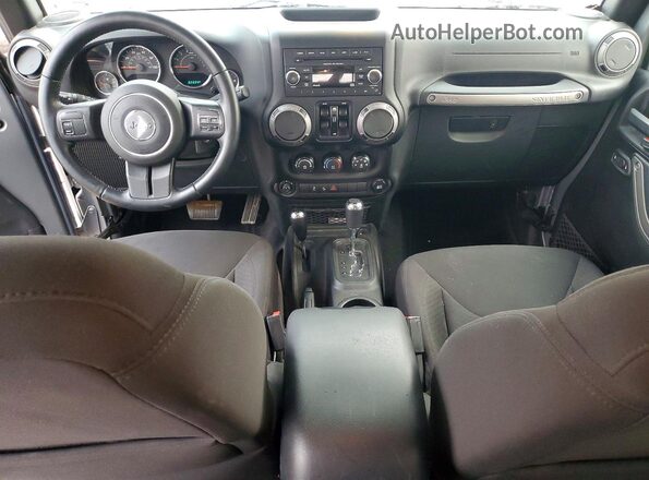 1C4BJWDG6GL105991 2016 JEEP WRANGLER Silver Dashboard view