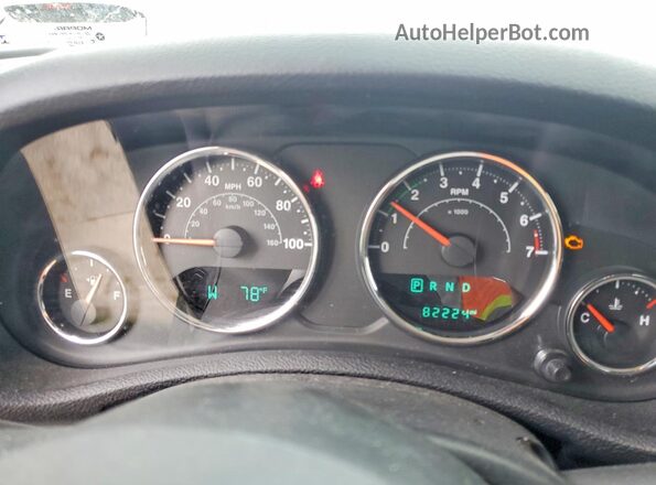 1C4BJWDG6GL105991 2016 JEEP WRANGLER Silver Instrument cluster view