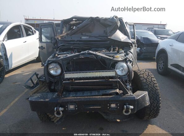 1C4BJWDG6GL257754 2016 JEEP WRANGLER UNLIMITED Black Widok wnętrza z tyłu