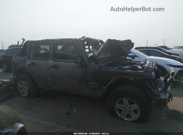 1C4BJWDG6GL257754 2016 JEEP WRANGLER UNLIMITED Black Widok wnętrza 360 stopni