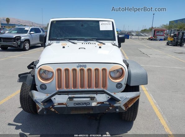 1C4BJWDG7JL882400 2018 JEEP WRANGLER White Սալոնի հետևի տեսք