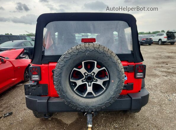 1C4BJWDG7JL899262 2018 JEEP WRANGLER Red Widok z tyłu