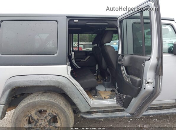 1C4BJWDG8GL161172 2016 JEEP WRANGLER UNLIMITED Silver VIN sticker view