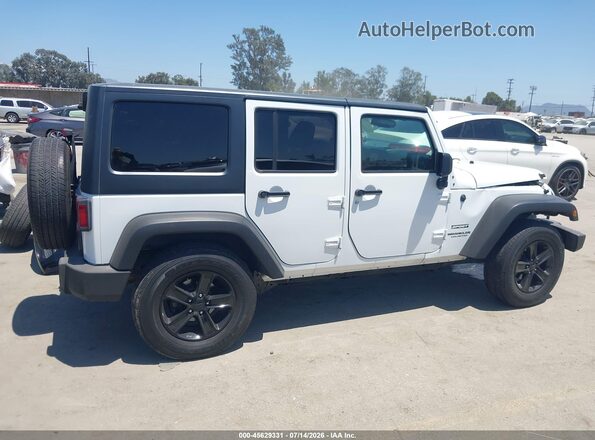 1C4BJWDG8GL266018 2016 JEEP WRANGLER UNLIMITED Белый Вид задней части салона