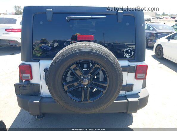 1C4BJWDG8GL266018 2016 JEEP WRANGLER UNLIMITED Белый 