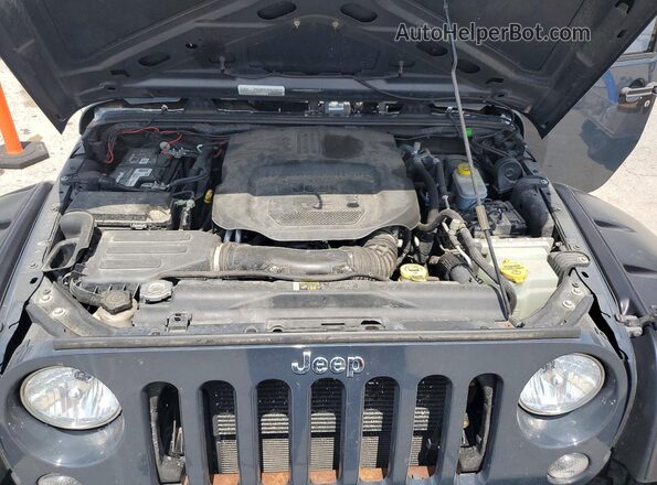 1C4BJWDG8JL822786 2018 JEEP WRANGLER Black Սալոնի հետևի տեսք