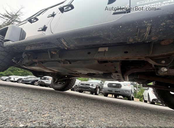 1C4BJWDG9GL106844 2016 JEEP WRANGLER UNLIMITED Black Widok wnętrza z tyłu