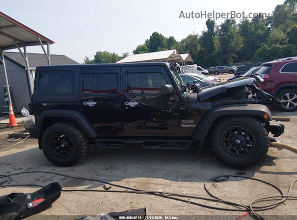 1C4BJWDG9GL131968 2016 JEEP WRANGLER UNLIMITED Black უკანა სალონის ხედი