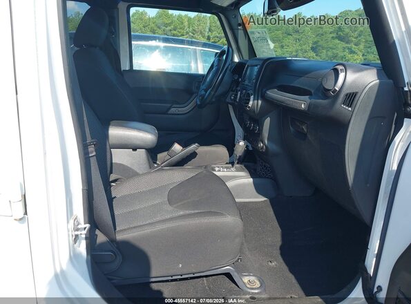 1C4BJWDG9GL143165 2016 JEEP WRANGLER UNLIMITED White წინა სალონის ხედი