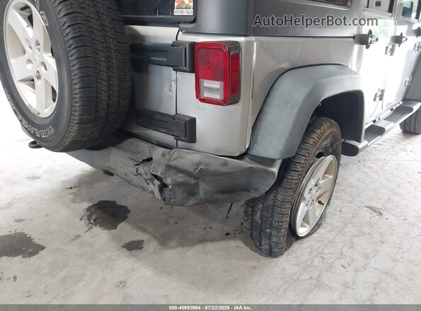 1C4BJWDG9GL319454 2016 JEEP WRANGLER UNLIMITED Серый Вид спереди