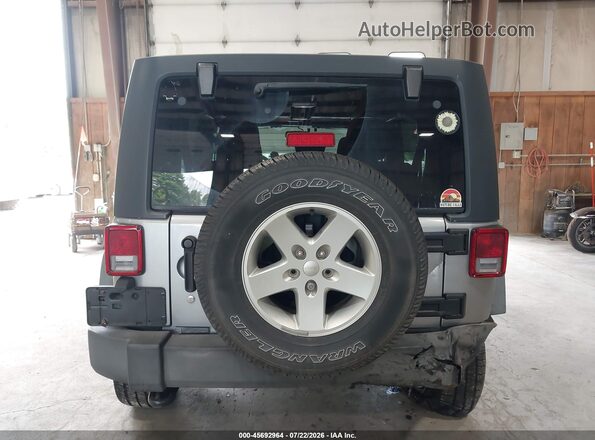 1C4BJWDG9GL319454 2016 JEEP WRANGLER UNLIMITED Серый 