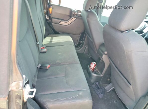 1C4BJWDG9JL861502 2018 JEEP WRANGLER Black Rear seats view