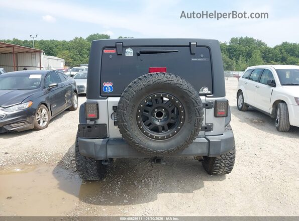 1C4BJWDGXGL155440 2016 JEEP WRANGLER UNLIMITED Silver 