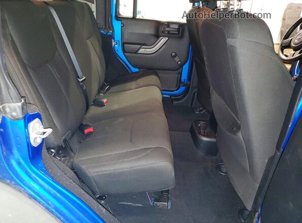 1C4BJWDGXGL160766 2016 JEEP WRANGLER Blue უკანა სალონის ხედი