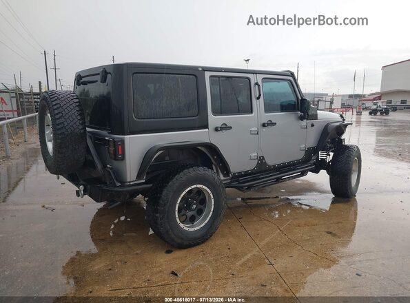 1C4BJWDGXHL593070 2017 JEEP WRANGLER UNLIMITED Silver Trasero derecho