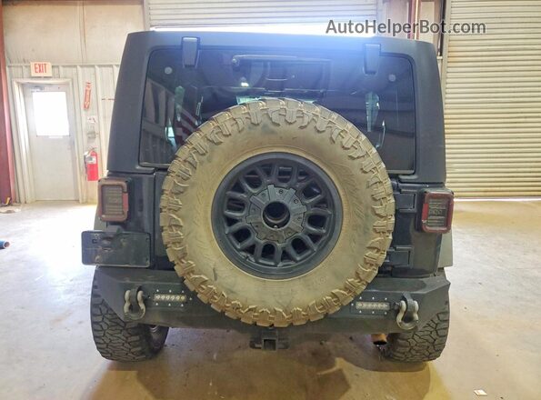1C4BJWDGXHL608330 2017 JEEP WRANGLER Black Widok z tyłu