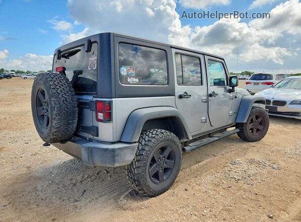 1C4BJWDGXHL643370 2017 JEEP WRANGLER Silver Tył prawy
