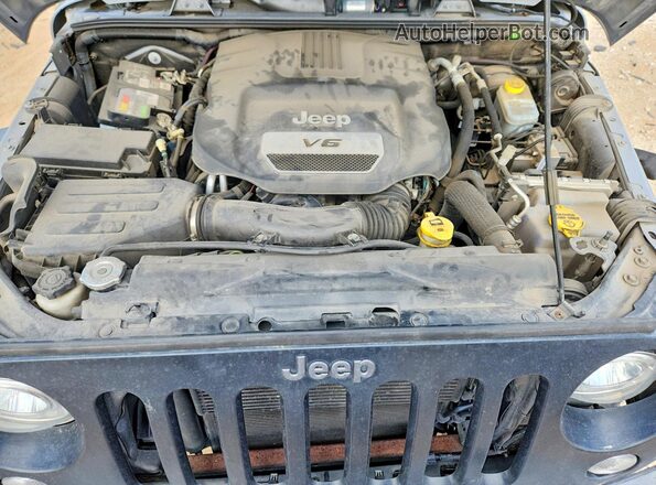 1C4BJWDGXHL643370 2017 JEEP WRANGLER Silver Widok wnętrza z tyłu
