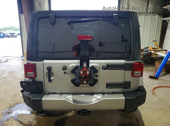 1C4BJWEG0GL253326 2016 JEEP WRANGLER Silver Vista trasera