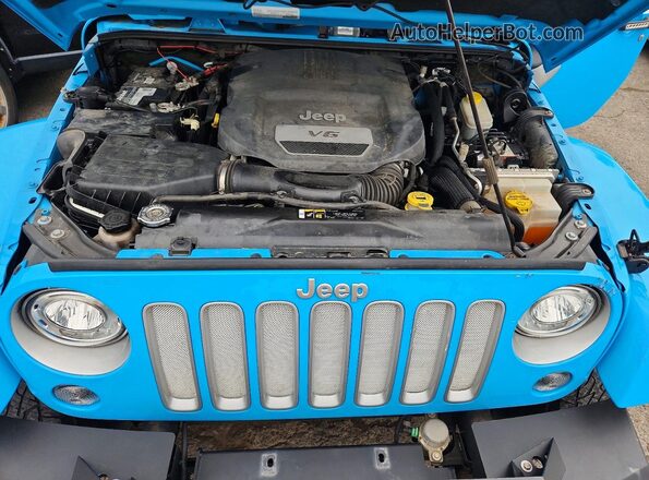 1C4BJWEG0HL686355 2017 JEEP WRANGLER Blue Вид підкапотного простору