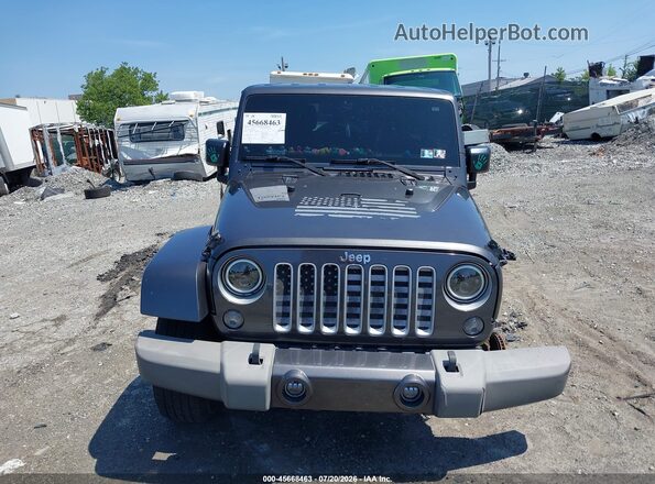 1C4BJWEG1JL844790 2018 JEEP WRANGLER Gray Вид панелі приладів