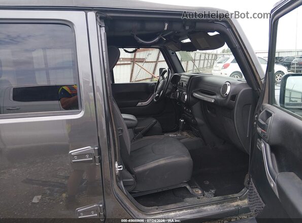 1C4BJWEG2GL339074 2016 JEEP WRANGLER UNLIMITED Gray წინა სალონის ხედი