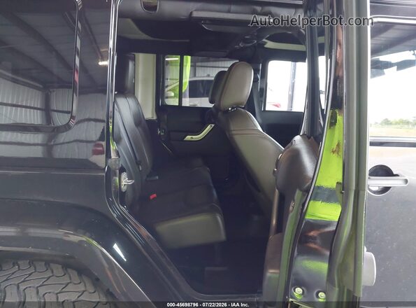 1C4BJWEG7GL173733 2016 JEEP WRANGLER UNLIMITED Black VIN sticker view