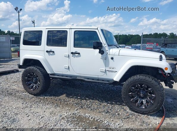 1C4BJWEG8GL235317 2016 JEEP WRANGLER UNLIMITED White Вид задньої частини салону