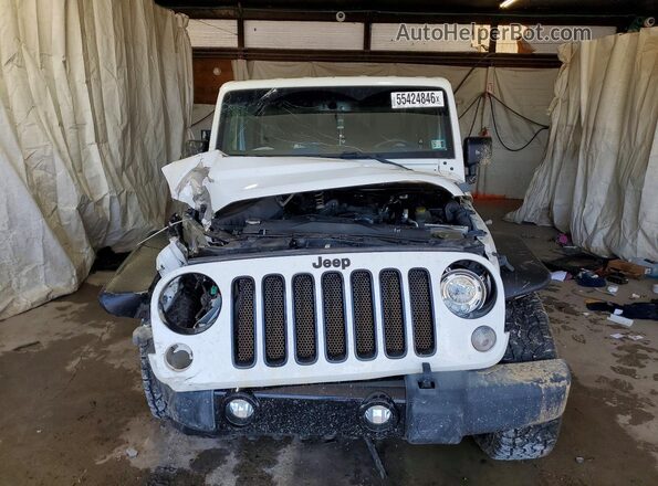 1C4BJWEG8HL678875 2017 JEEP WRANGLER Белый Вид спереди