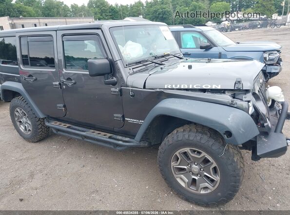 1C4BJWFG0GL347768 2016 JEEP WRANGLER UNLIMITED Gray Rear interior view