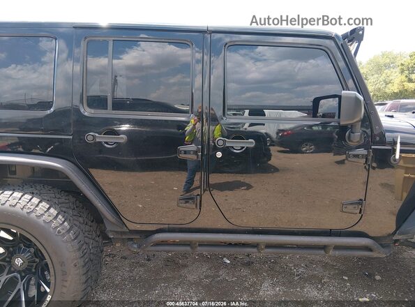 1C4BJWFG1GL197444 2016 JEEP WRANGLER UNLIMITED Black უკანა სალონის ხედი