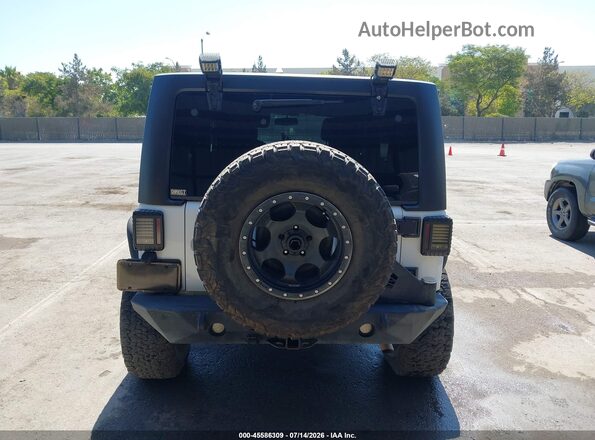 1C4BJWFG2GL230323 2016 JEEP WRANGLER UNLIMITED White 