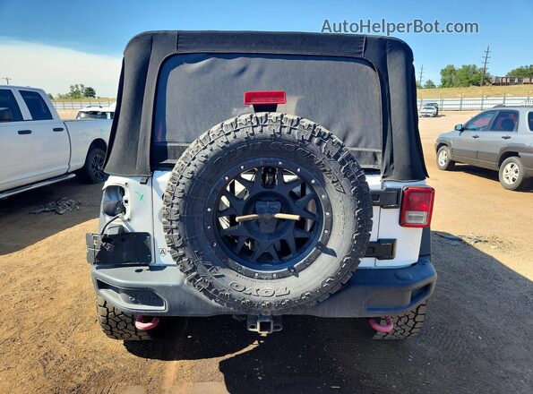 1C4BJWFG2JL813692 2018 JEEP WRANGLER White უკანა ხედი