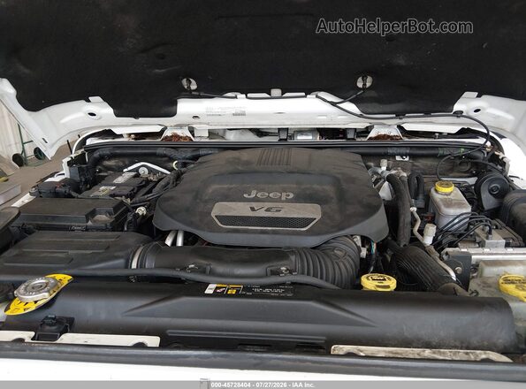 1C4BJWFG3JL913476 2018 JEEP WRANGLER Белый Вид сзади